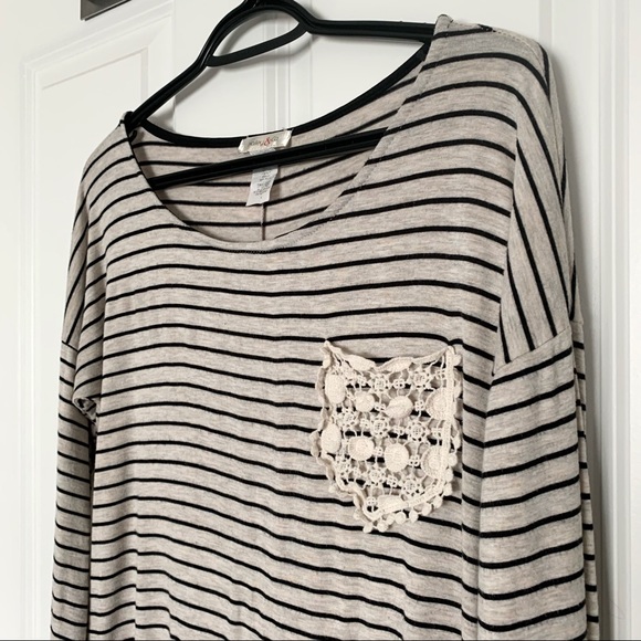 •HALEY & CO.• Long Sleeve Striped Shirt Size L - Picture 3 of 10